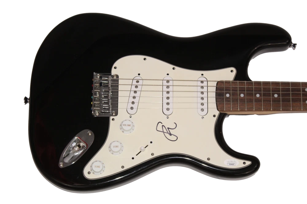 STONE GOSSARD SIGNED AUTOGRAPH BLACK FENDER ELECTRIC GUITAR - PEARL JAM JSA COA