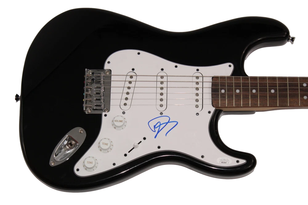 DAVE GROHL SIGNED AUTOGRAPH FENDER ELECTRIC GUITAR NIRVANA FOO FIGHTERS JSA