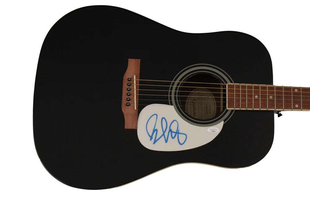 BRAD PAISLEY SIGNED AUTOGRAPH FULL SIZE GIBSON EPIPHONE ACOUSTIC GUITAR JSA COA