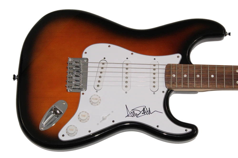 AVRIL LAVIGNE SIGNED AUTOGRAPH FENDER ELECTRIC GUITAR - UNDER MY SKIN W/ JSA COA
