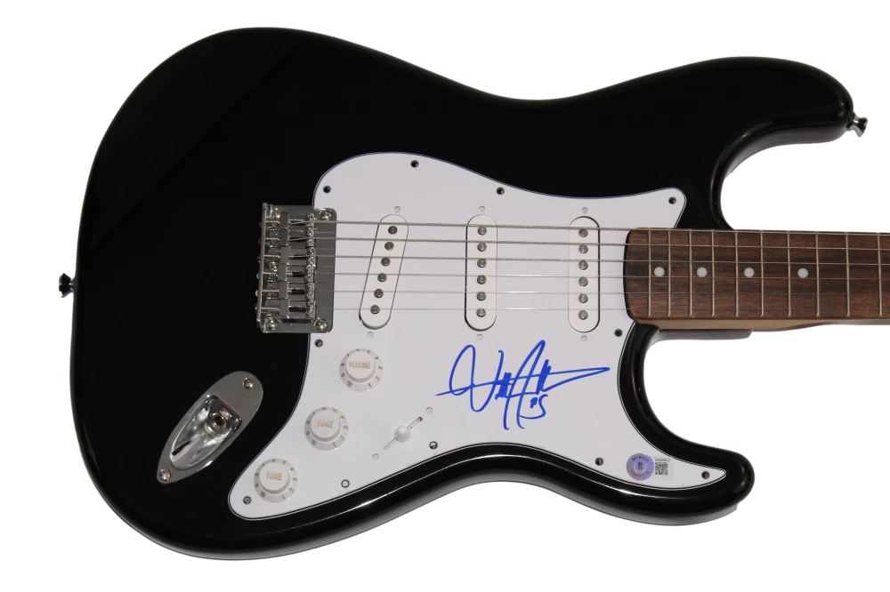 BILLY STRINGS SIGNED AUTOGRAPH FULL SIZE BLACK FENDER ELECTRIC GUITAR W/ BECKETT