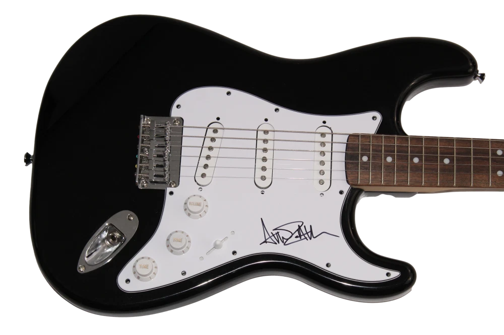 AVRIL LAVIGNE SIGNED AUTOGRAPH BLACK FENDER ELECTRIC GUITAR UNDER MY SKIN - JSA