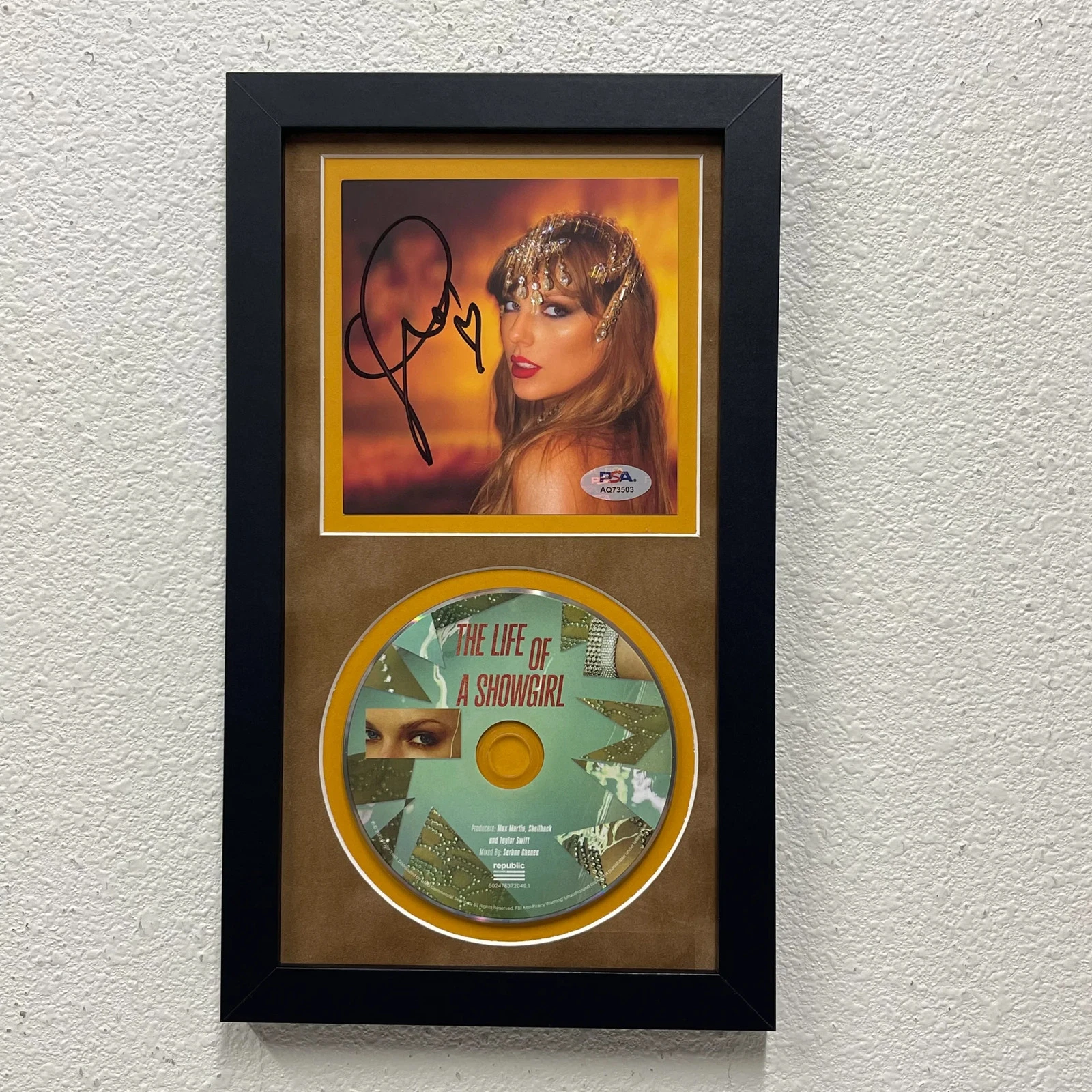 Taylor Swift signed The Life of a Showgirl Framed Display CD Album PSA Auto