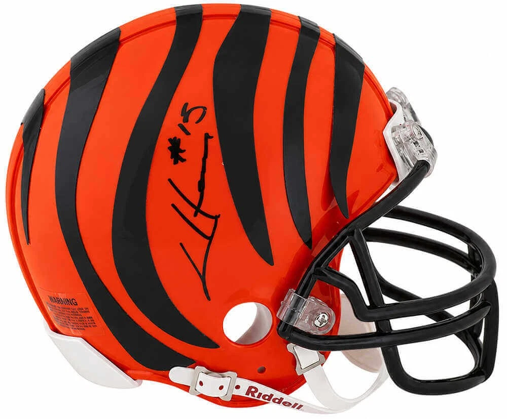 Chris Henry Signed Bengals Riddell (VSR4) Mini Helmet - (In Black) -SCHWARTZ COA