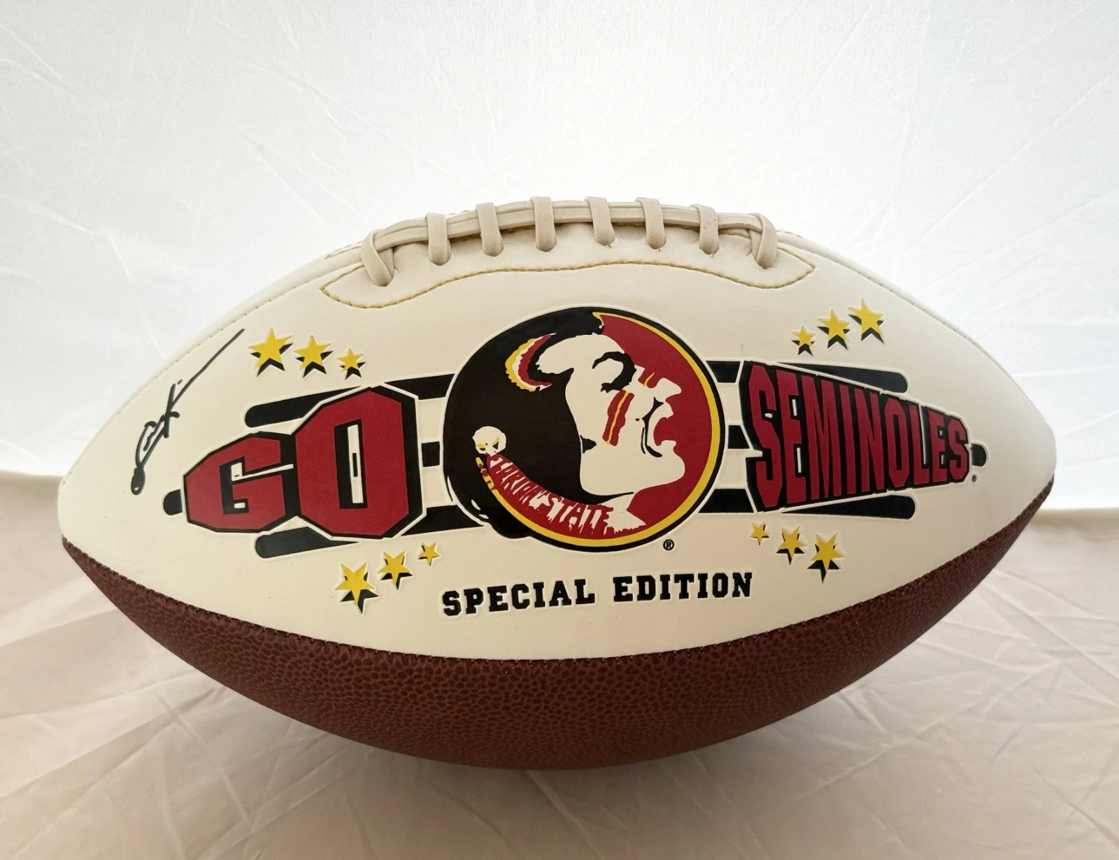 Dennis McKinnon signed Florida State Seminoles Logo Football Beckett Witnessed