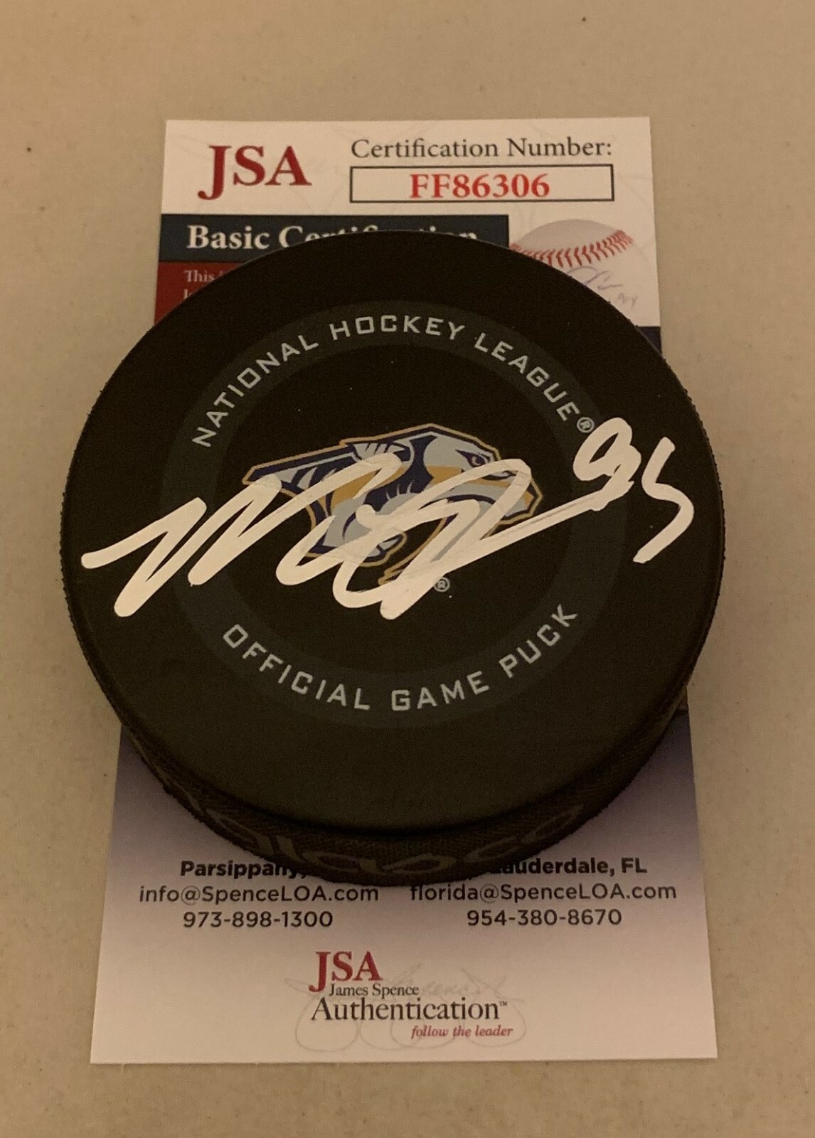 Matt Duchene signed Nashville Predators Official Game Puck autographed Preds JSA