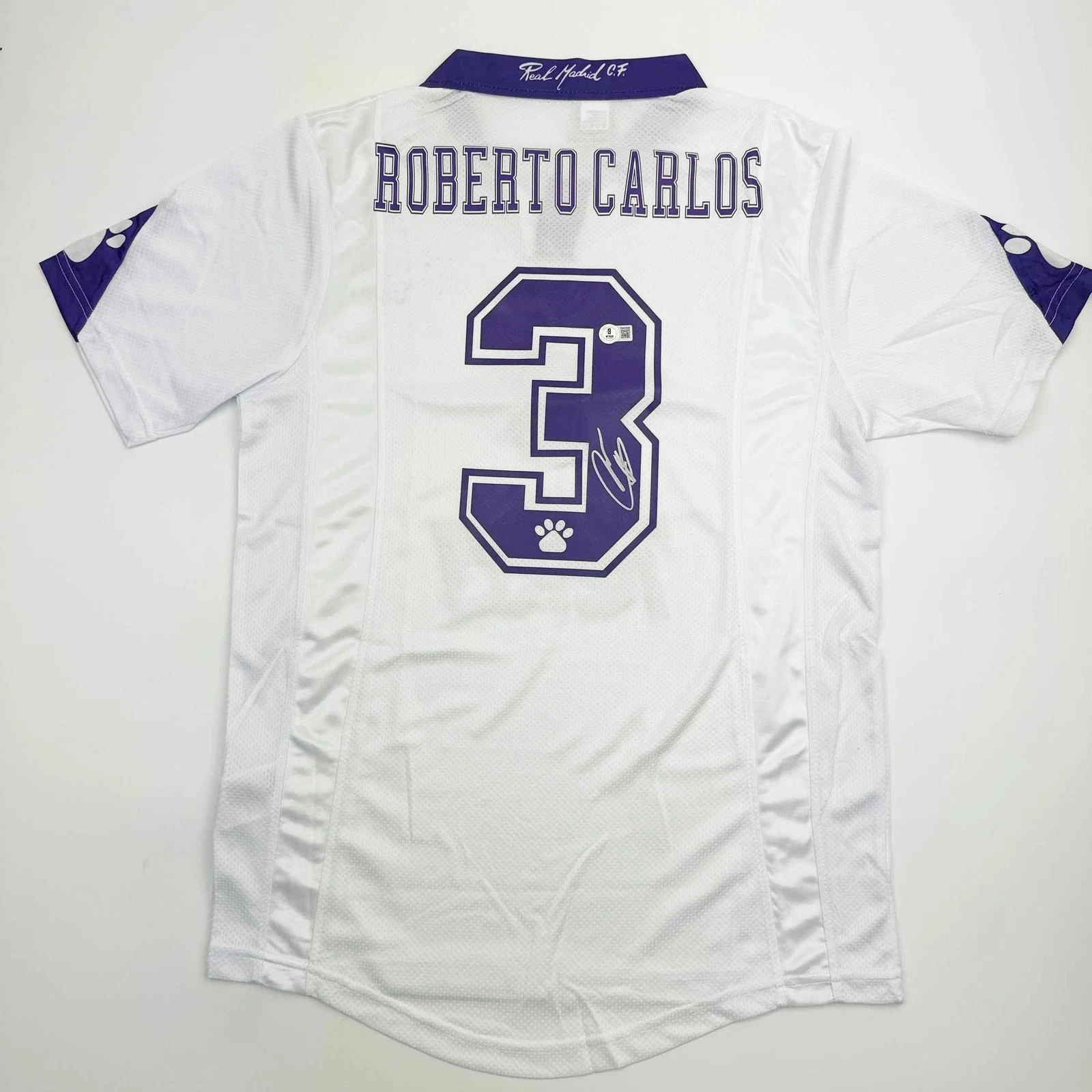 Autographed/Signed Roberto Carlos Real Madrid White Jersey Beckett COA