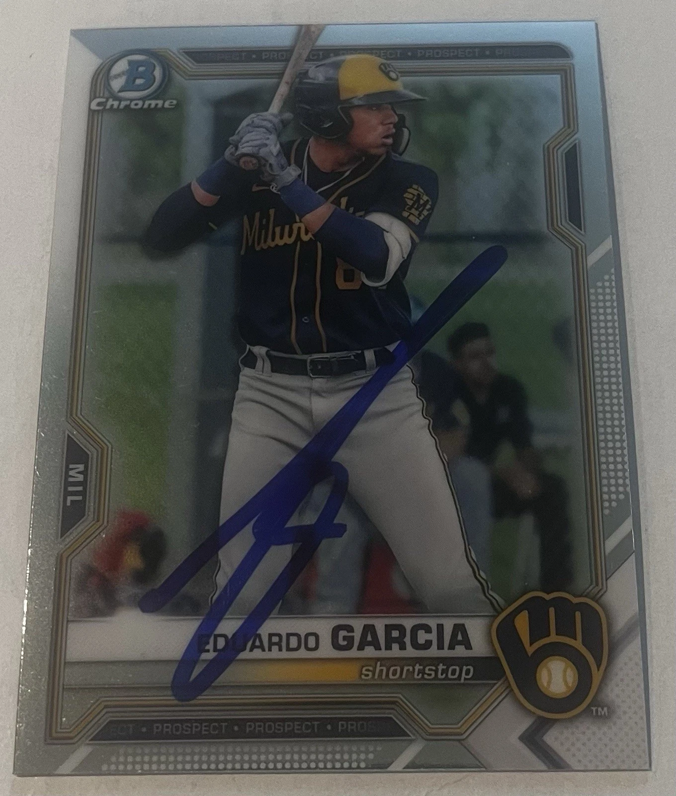 EDUARDO GARCIA SIGNED 2021 BOWMAN DRAFT CHROME PROSPECT CARD AUTO