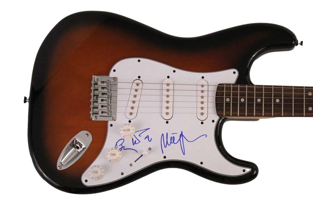 TREY ANASTASIO, MIKE, PAGE SIGNED AUTOGRAPH FENDER ELECTRIC GUITAR - PHISH JSA