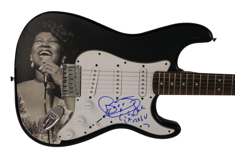 ARETHA FRANKLIN SIGNED AUTOGRAPH CUSTOM FENDER GUITAR THE QUEEN OF SOUL 1/1 JSA