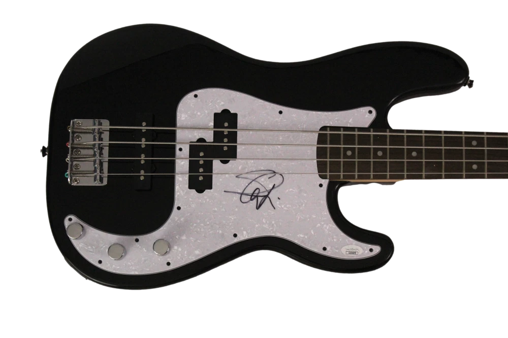 STEVE HARRIS SIGNED AUTOGRAPH FENDER ELECTRIC BASS GUITAR - IRON MAIDEN RARE JSA