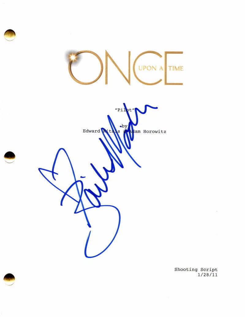 BAILEE MADISON SIGNED AUTOGRAPH ONCE UPON A TIME FULL PILOT SCRIPT SNOW WHITE
