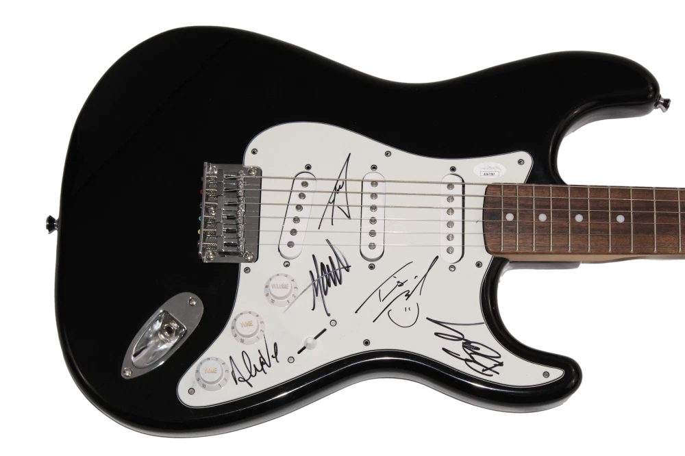 ATREYU FULL BAND X5 SIGNED AUTOGRAPH BLACK FENDER ELECTRIC GUITAR RARE! JSA COA