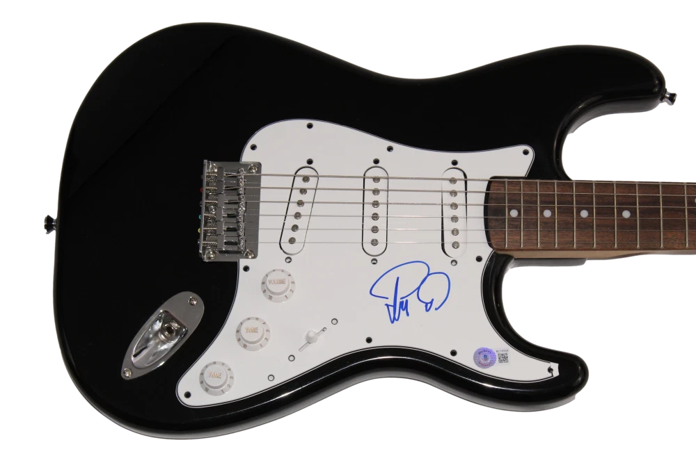 TREY ANASTASIO SIGNED AUTOGRAPH FENDER ELECTRIC GUITAR - RARE! PHISH BECKETT COA