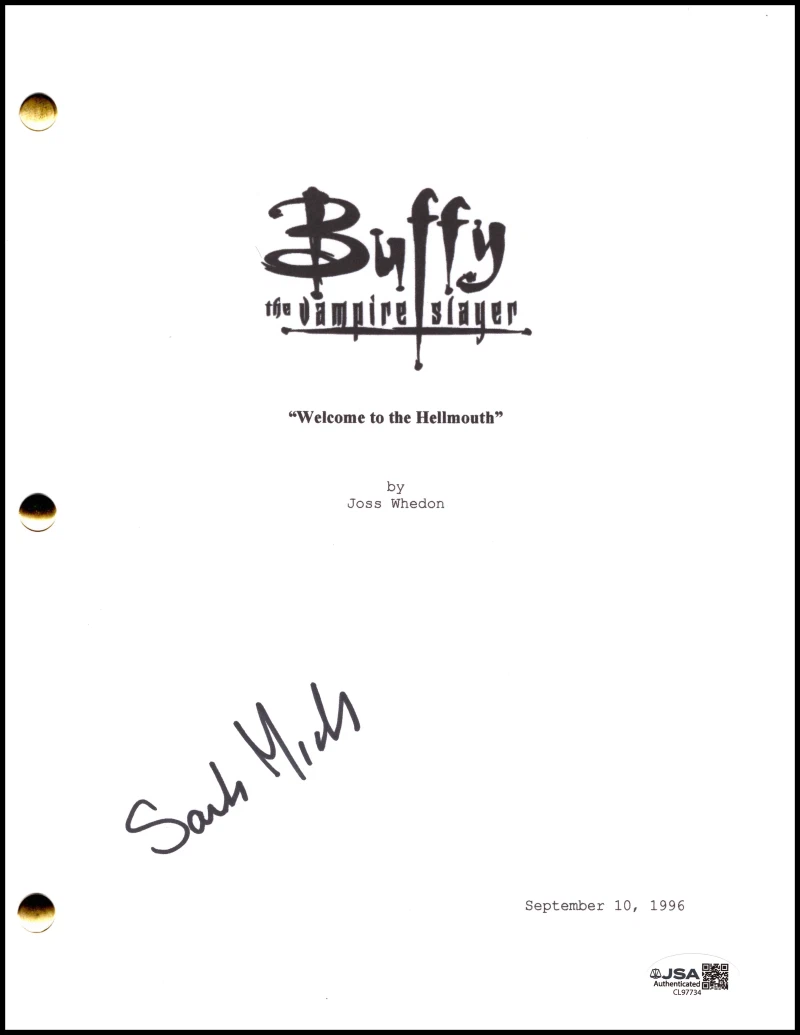 Sarah Michelle Gellar Signed Autograph Buffy the Vampire Slayer Script JSA COA
