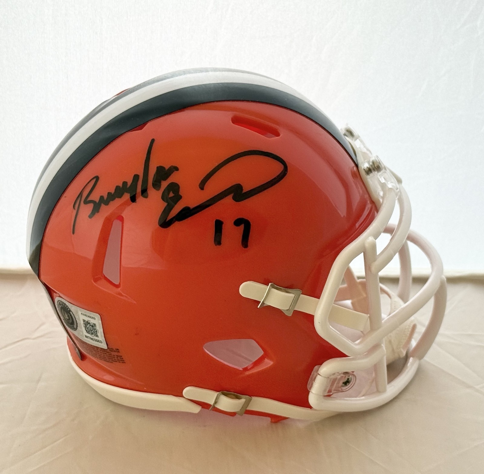 Braylon Edwards signed Cleveland Browns mini helmet autographed Beckett Witness
