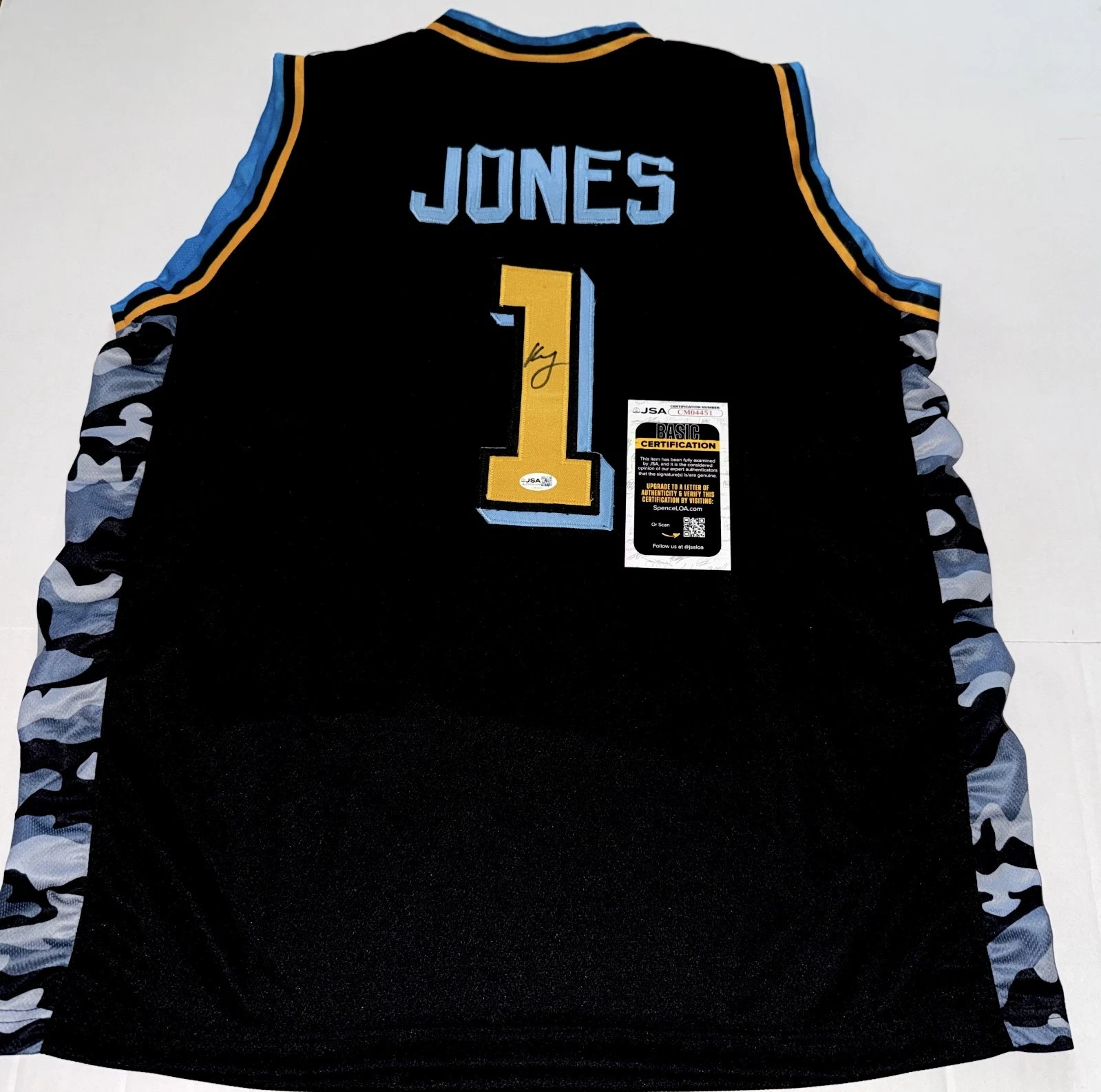 Kam Jones Marquette Golden Eagles signed Custom jersey autographed JSA