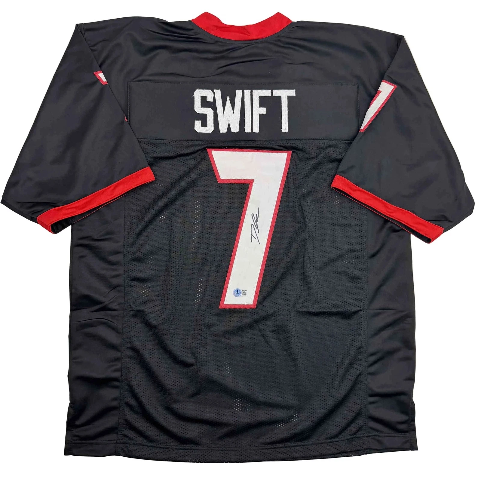 Autographed/Signed D'ANDRE SWIFT Georgia Black College Jersey JSA COA