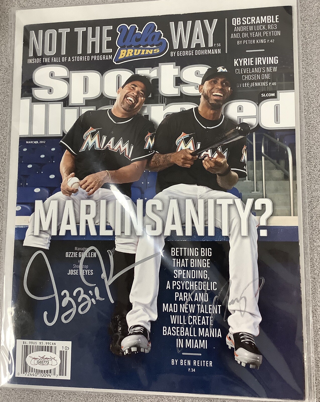 Ozzie Guillen Signed Sports Illustrated Baseball No Label Marlins Auto JSA 2012