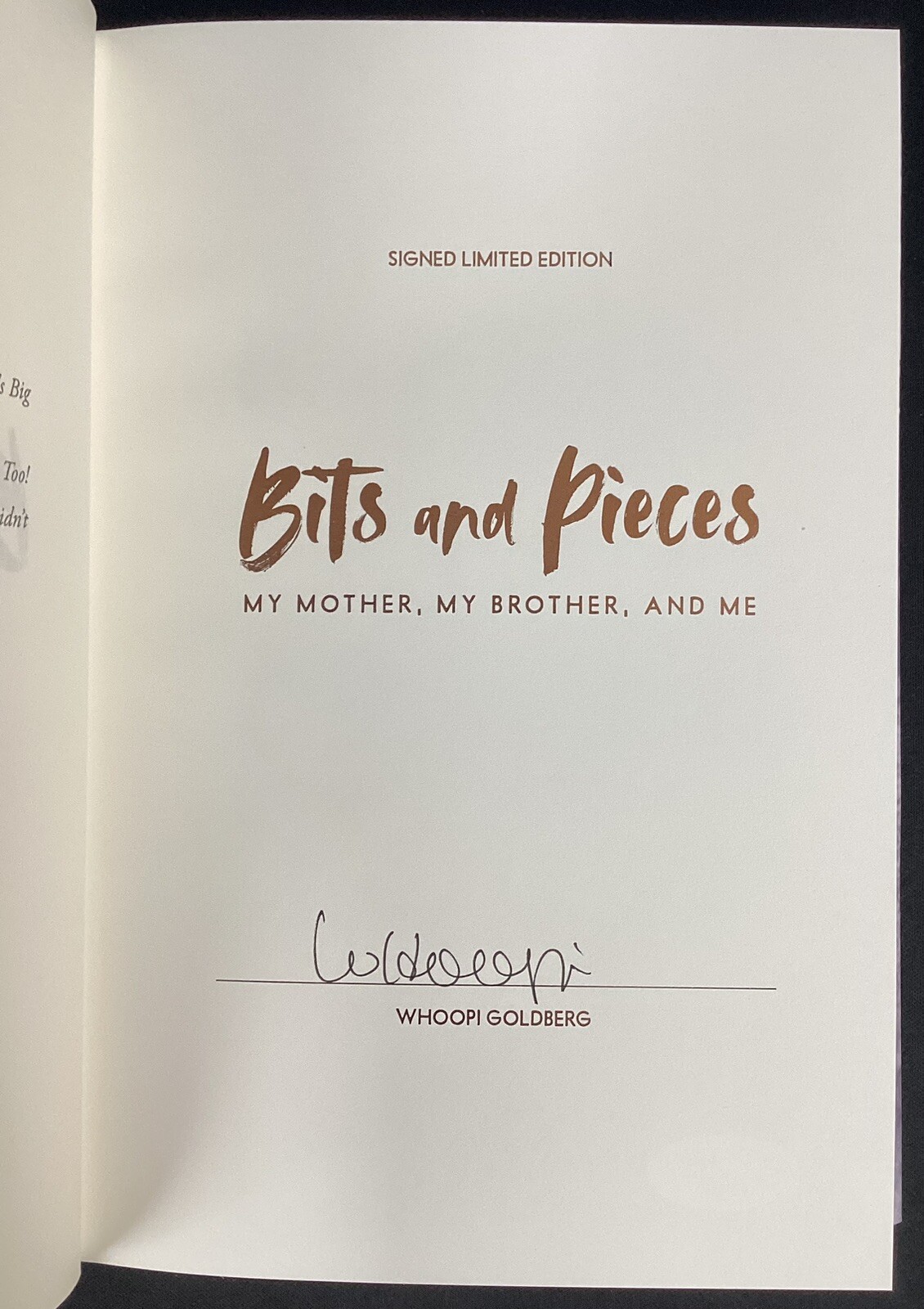 Whoopi Goldberg Signed Book Bits & Pieces The View Color Purple Actor Auto JSA