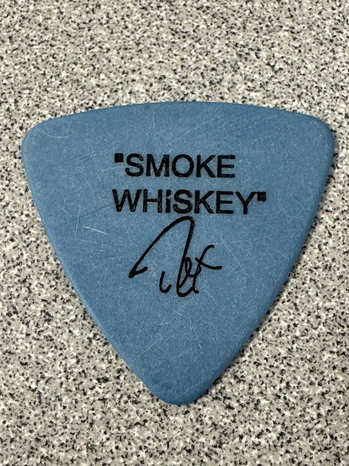 Pantera 2001 Reinventing the Steel tour Rex Brown Smoke Whiskey Guitar Pick Blue