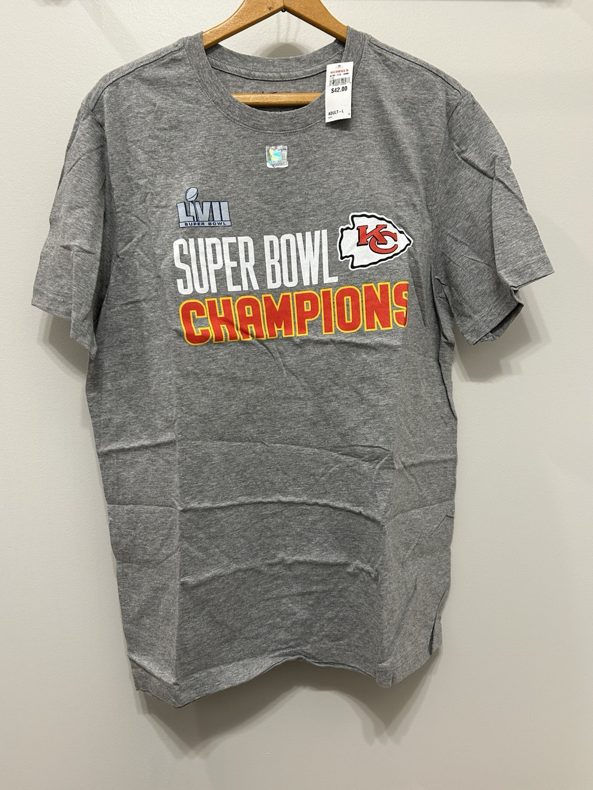 NIKE Trophy Collection KC Chiefs Super Bowl LVII Champions T-Shirt Size L Large