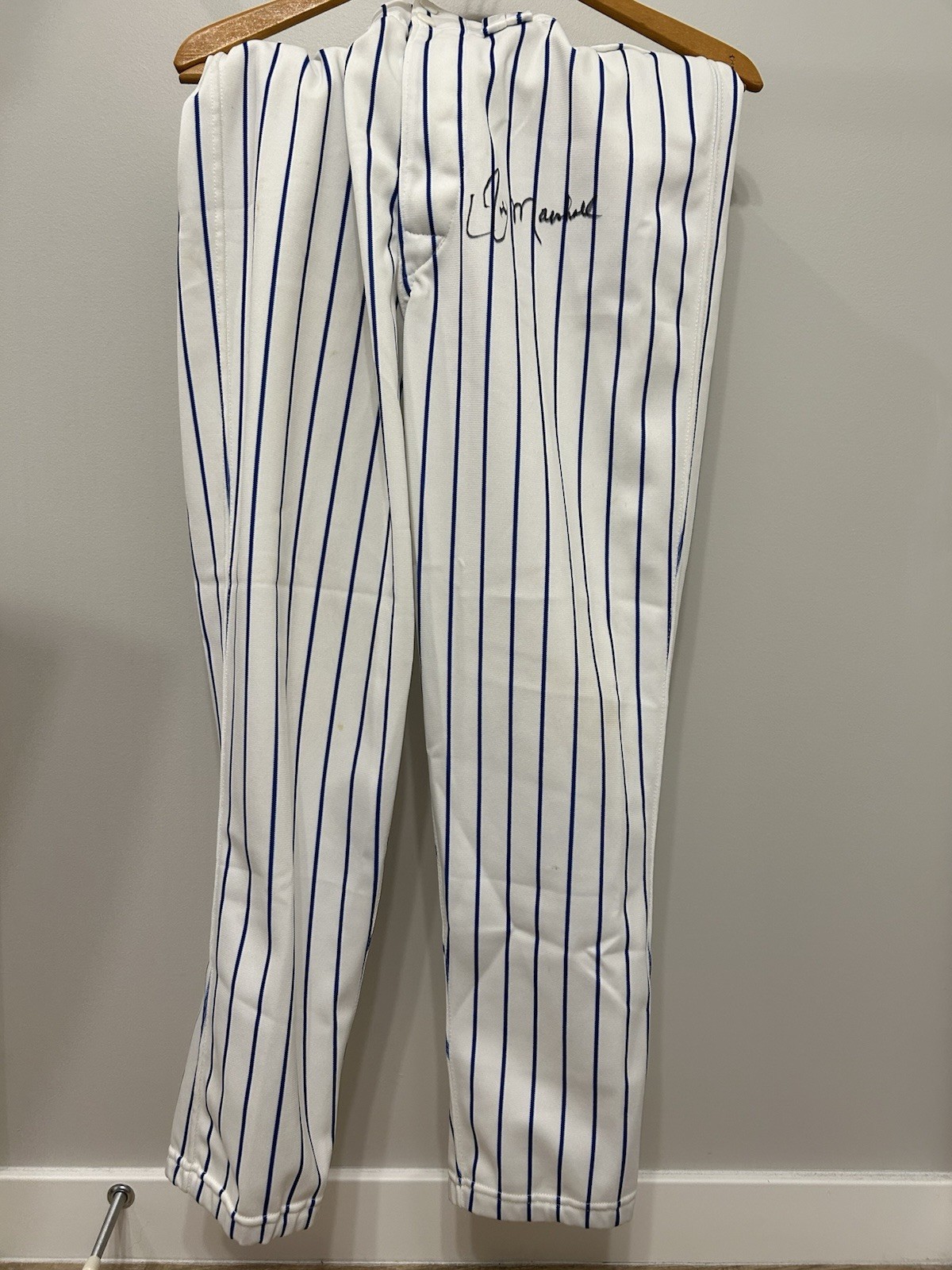Jim Marshall Signed & Game Used Pants (Jim Marshall LOA) MLB Baseball