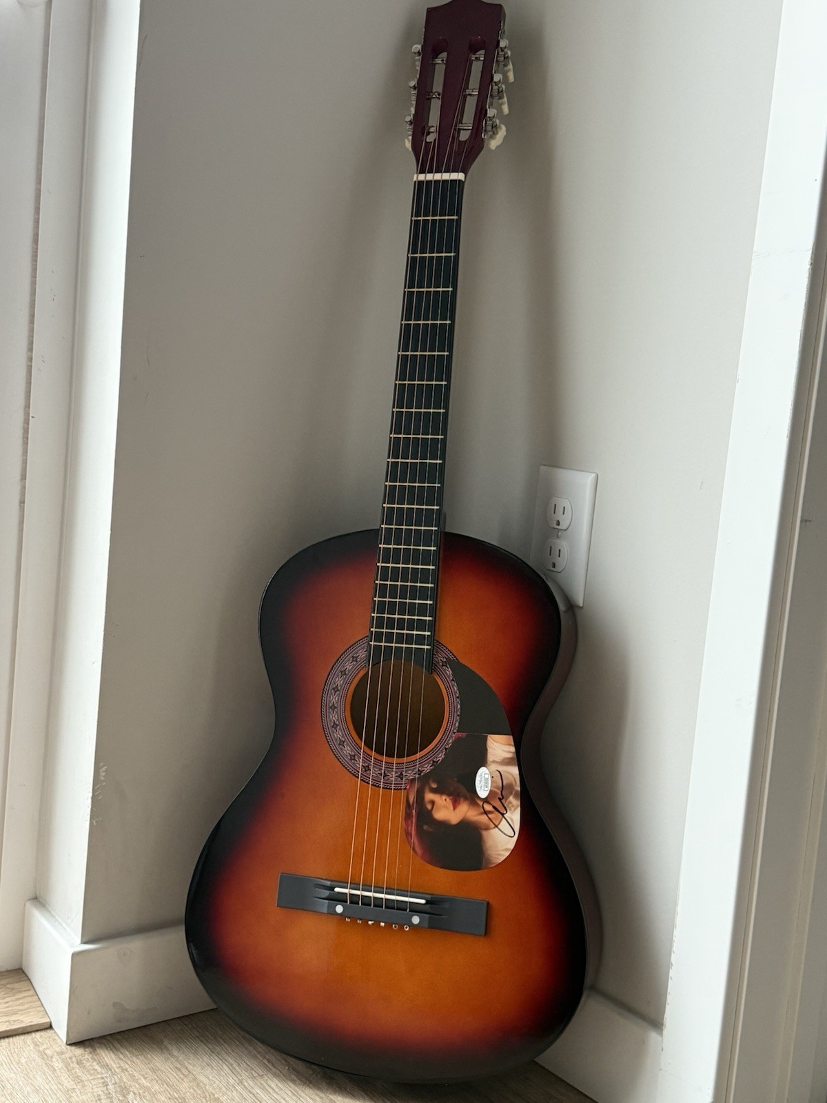 Ariana Grande Signed 38