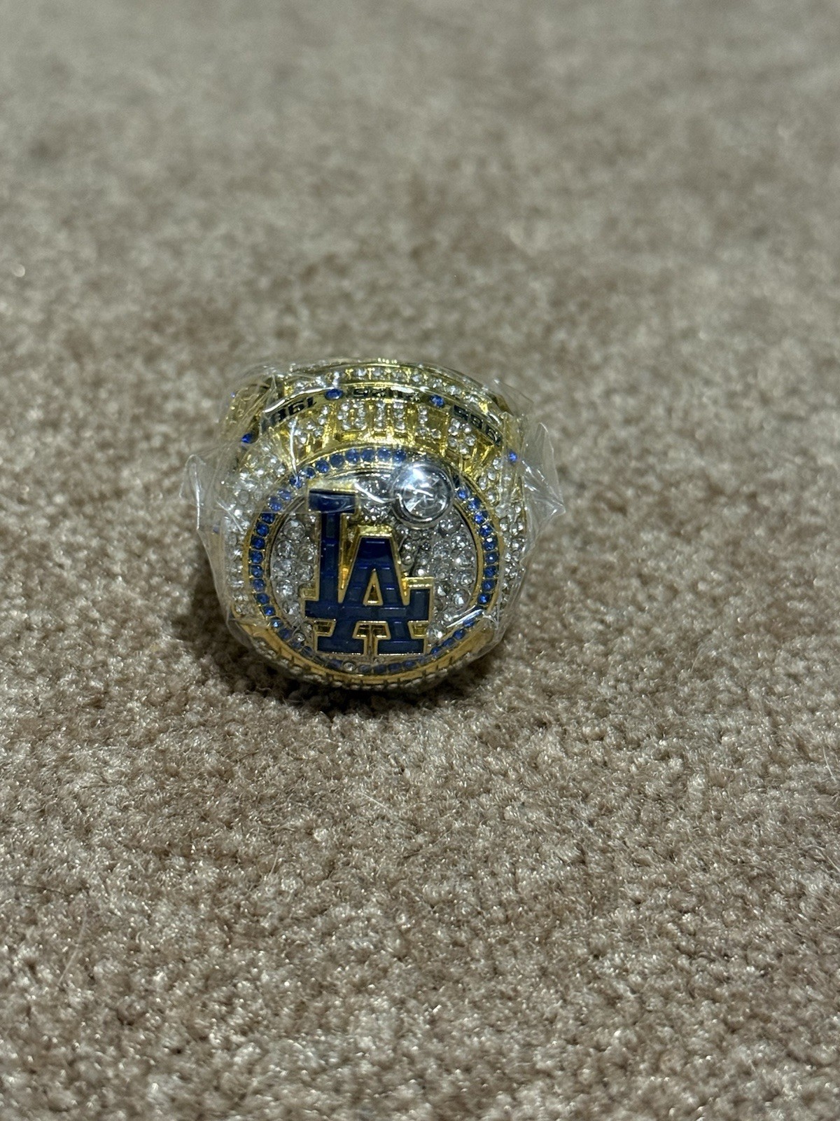 Los Angeles Dodgers 2024 World Series Champions Yoshinobu Yamamoto Replica Ring
