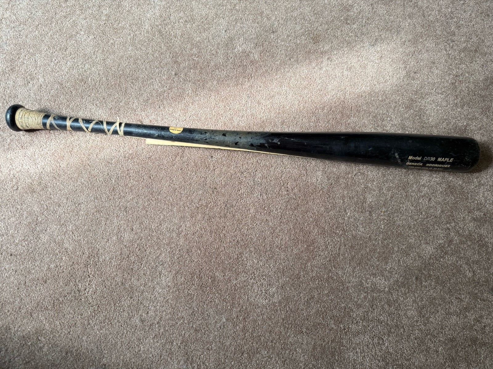 Dereck Rodriguez Signed Cracked Pro Model Bat DR30 Maple 33.5/31 2012 Twins