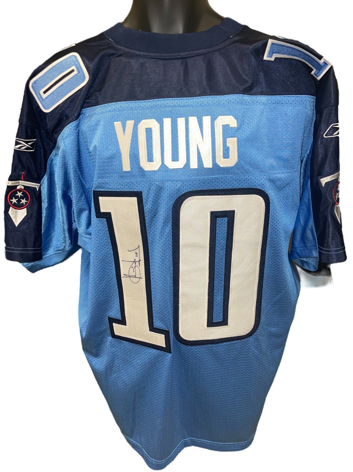 Vince Young signed Tennessee Titans Authentic Reebok Onfield NFL Jersey- Beckett
