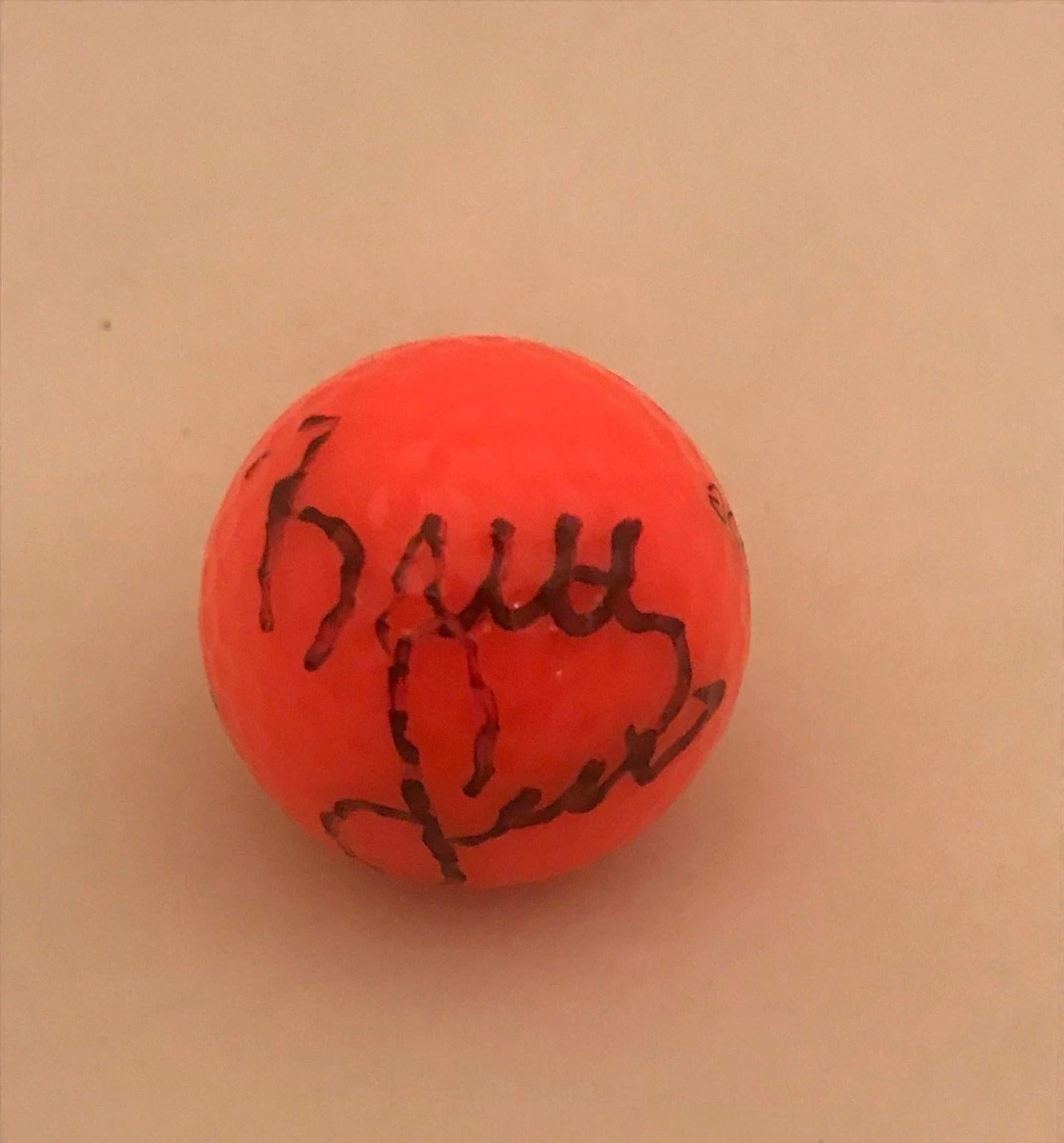 Brittany Lincicome signed Hot Pink Wilson Hope Golf Ball autographed LPGA USA