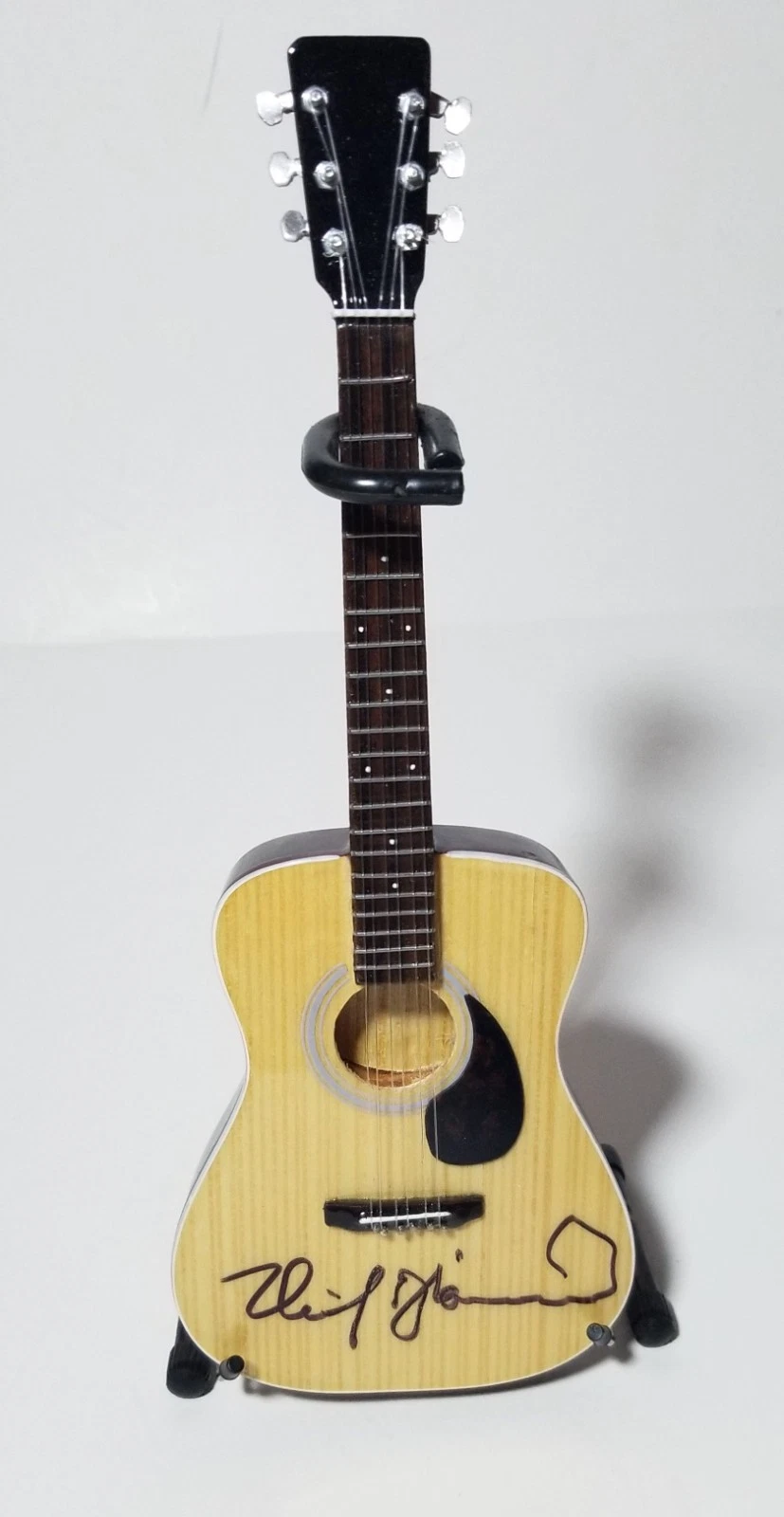 Neil Diamond REAL hand SIGNED Mini Guitar JSA COA Autographed Sweet Caroline